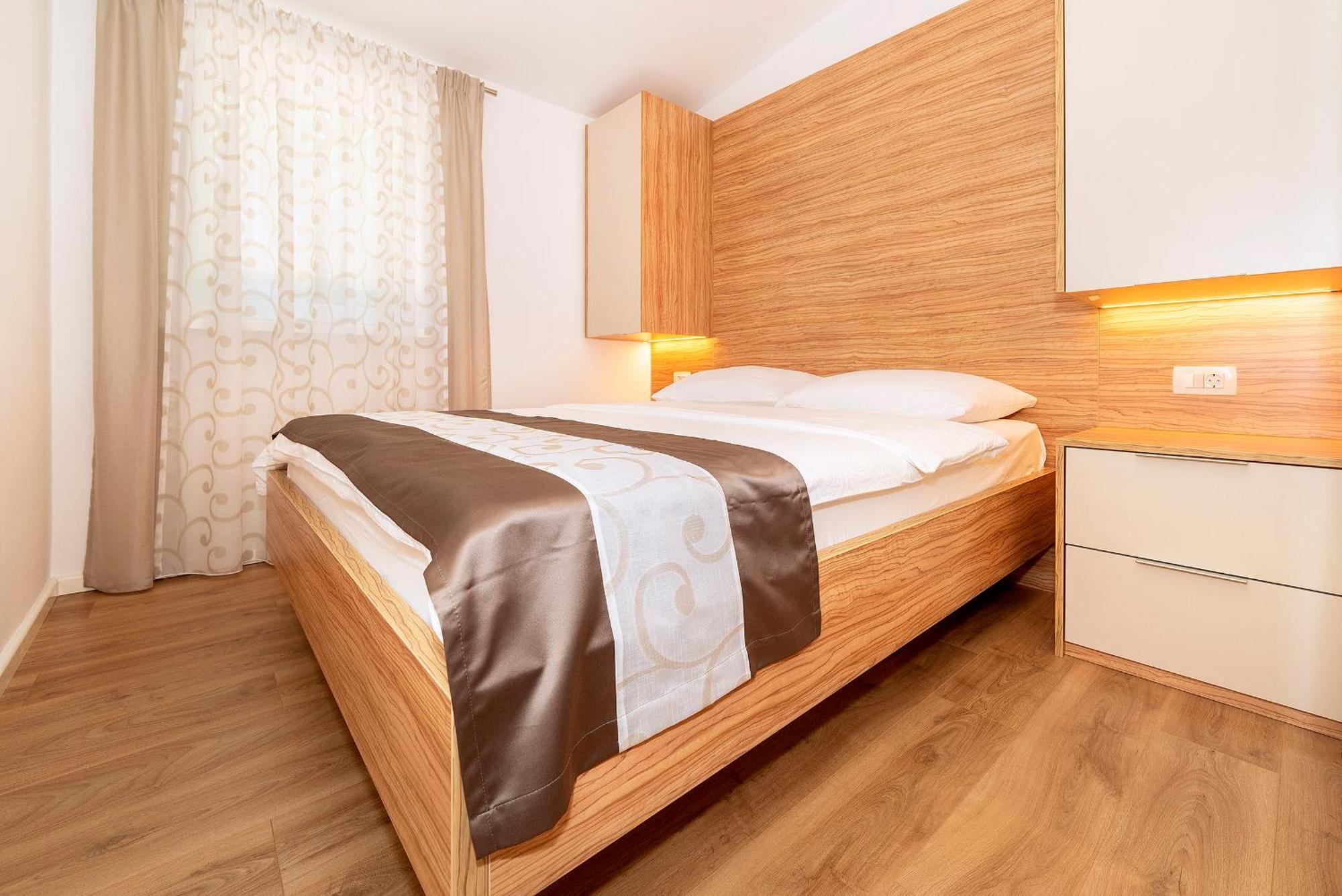 Apartments Kricin II Башка Экстерьер фото